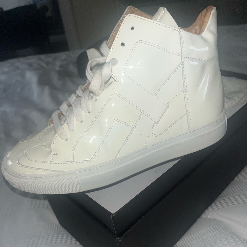 Women’s white mm6 Maison margiela sneakers, Size 36, 100% authentic